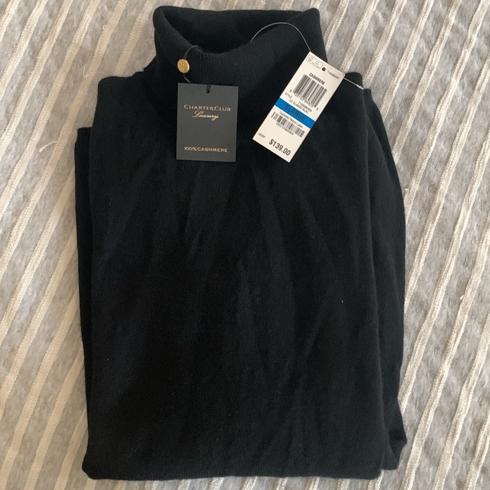 Luxury Cashmere black turtleneck (NWT)
